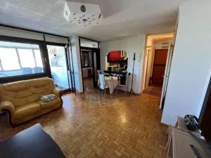 Nikolaja Gogolja, Banovo brdo, 3.5 troiposoban, 70 m²