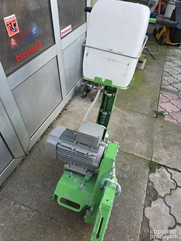 Dr. Shculze mašina za sečenje betona