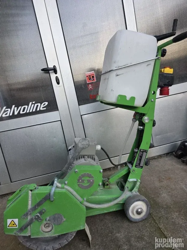 Dr. Shculze mašina za sečenje betona