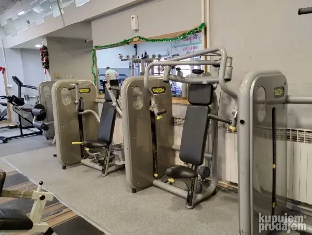 Teretana - sprave - TECHNOGYM - LIFE FITNESS - profi oprema