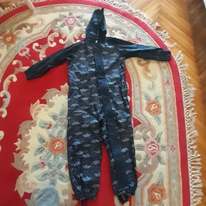 Skafander za kišu za dečaka uzrasta 4-6 god