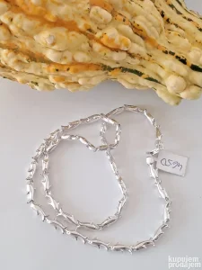 Novo lance sa delfinima 925 42cm