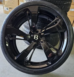 nove forged dvodelne alu felne 22" bentley