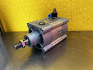 Festo DSBC-100-30-PPVA-N3 pneumatski cilindar