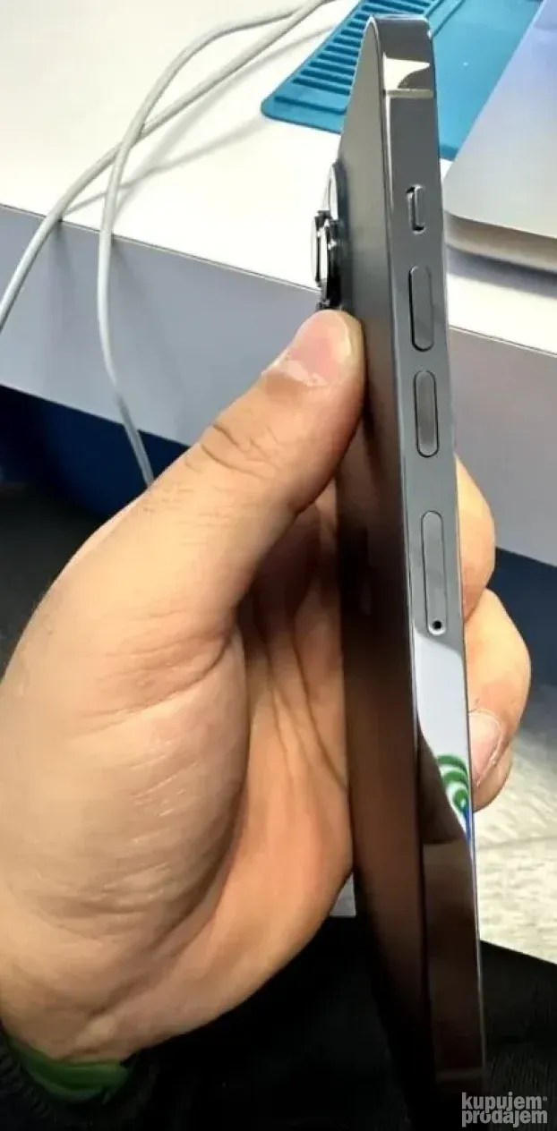 iPhone 13 Pro Max, simfree, 91% baterija! AKCIJA