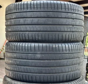 315 30 22 i 275 35 22 Pirelli letnje set 2024. i 2020.