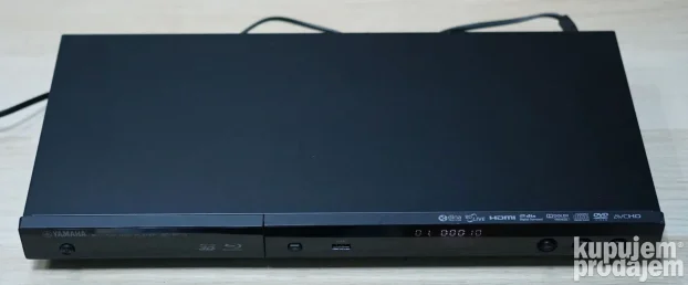 Yamaha BD-S473 Blu-ray player
