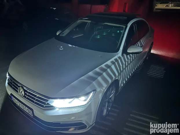 2016 Volkswagen Passat B8 2.0