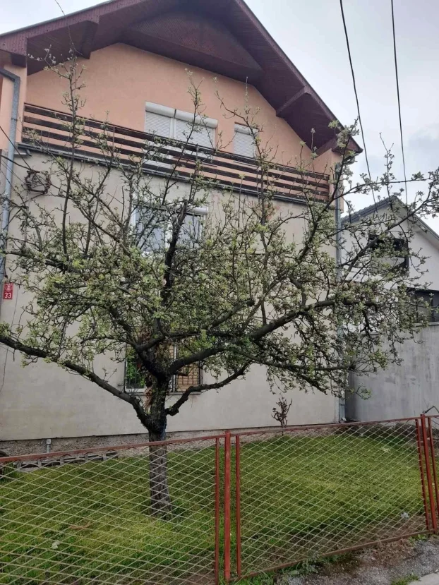 Kragujevac, Bresnica, 3.5 troiposoban, 98 m²