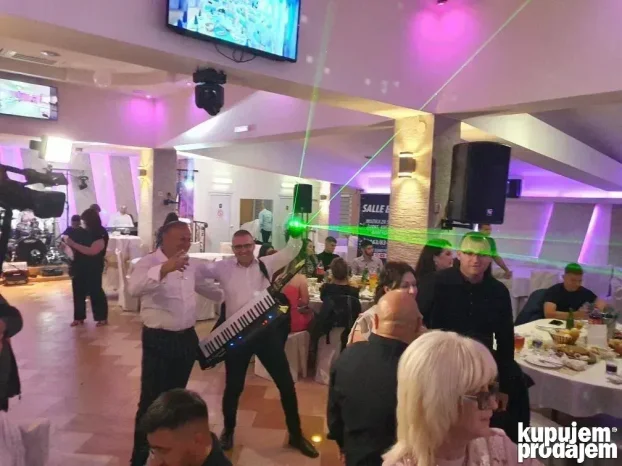 muzika bend za svadbe, rodjendane, mature, krštenja orkestar