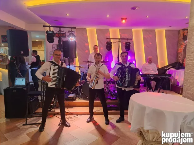 muzika bend za svadbe, rodjendane, mature, krštenja orkestar