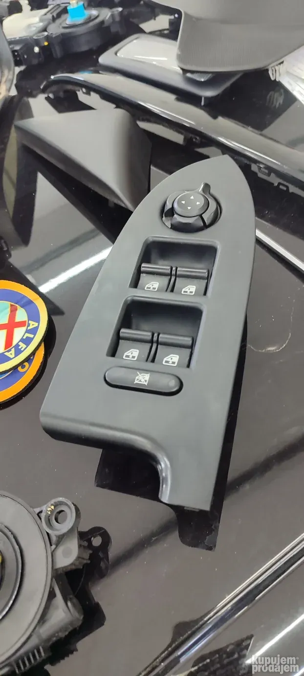 alfa romeo giulietta prekidac prozora vozaca