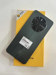 Realme 12 8/256 Novo