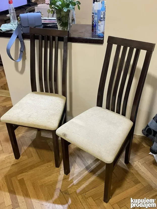 Stolice  4 komada is