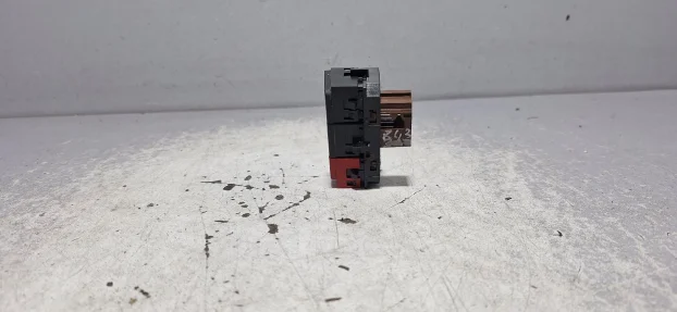 843397 Prekidac Peugeot 508 > 11-14 96661782ZD