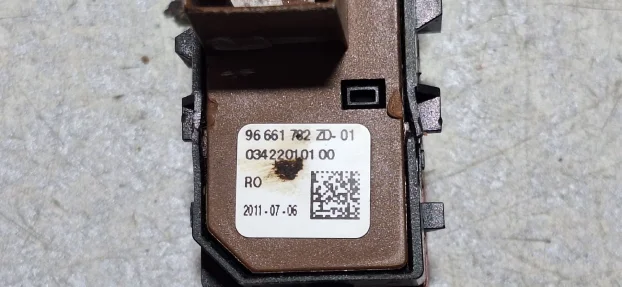 843397 Prekidac Peugeot 508 > 11-14 96661782ZD