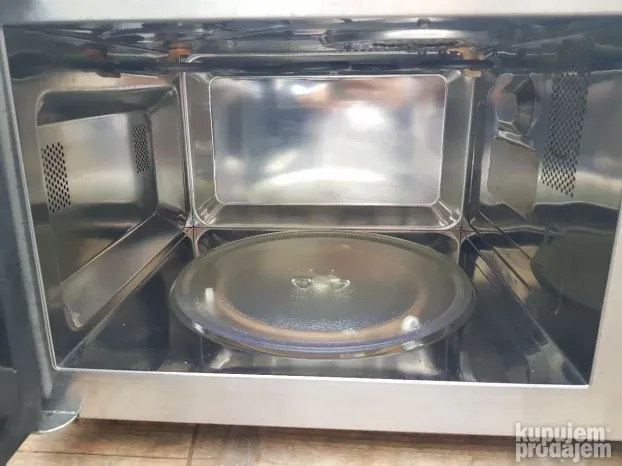 Exquisit Mikrotalasna Grill Inoks Siva 1100W Top stanje