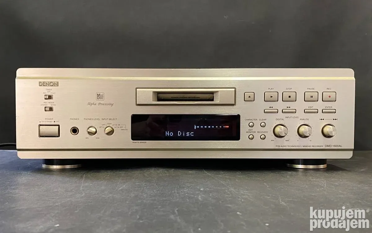 Denon DMD 1600 AL + daljinski - KupujemProdajem
