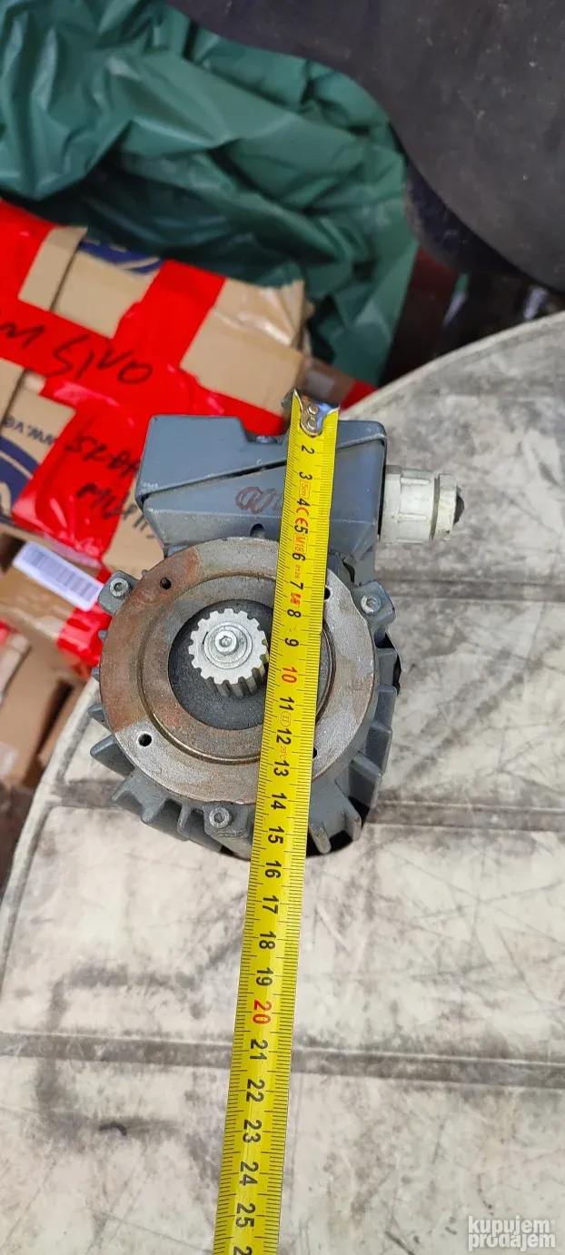 el.motor kuenle 360v.0,21kw.1360obr/min. KupujemProdajem