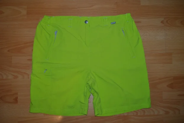 Orig. REGATTA ženski šorc 44 - XXL, PRELEP