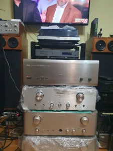 Yamaha MX 830