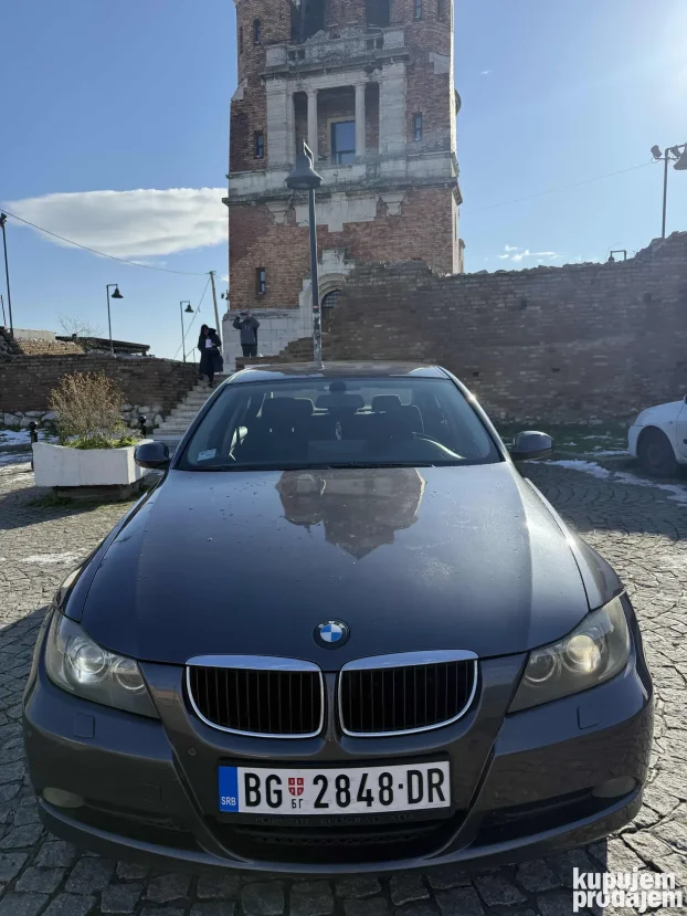 2006 BMW 318