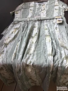 KOMPLET ženski, nov pastelnih boja,bluza kr. rukav,br. 46/L