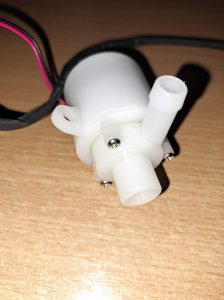 pumpa za ledomat radi na DC 12 V