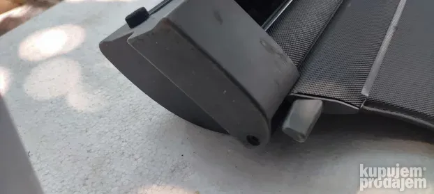 roletna u gepeku za audi karavan