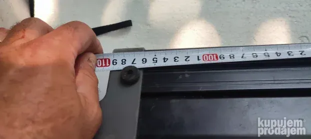 roletna u gepeku za audi karavan