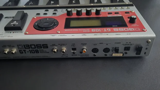 Boss GT 10 B - KupujemProdajem