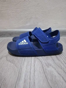 Adidas sandale za decake vel.34