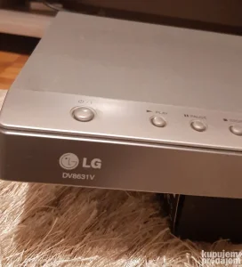 Prodajem  DVD LG