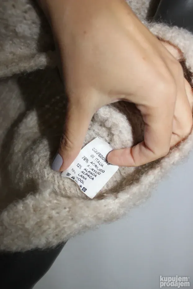 dzemper bez rukava Made in Italy L/XL rolka