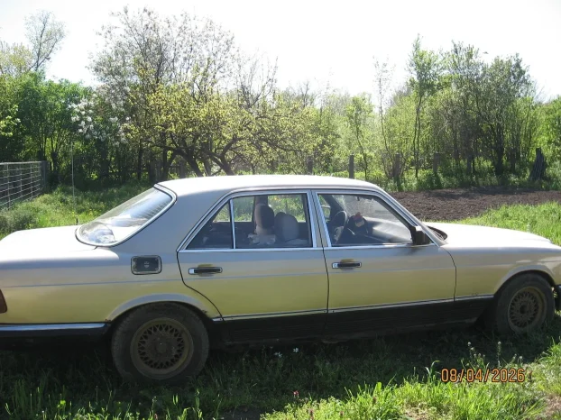 1982 Mercedes 280 200 D