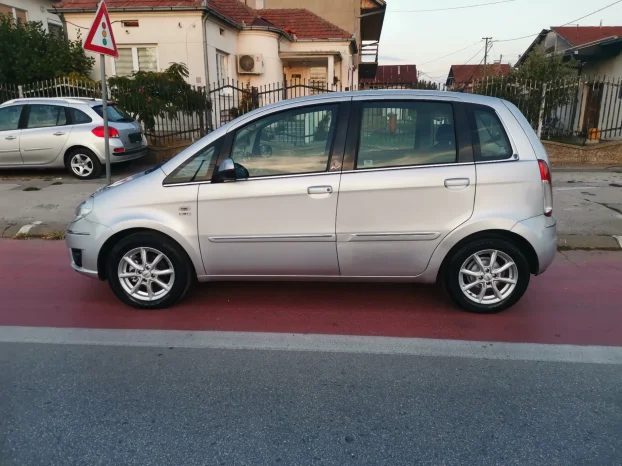2010 Lancia Musa 1.4 16v CH