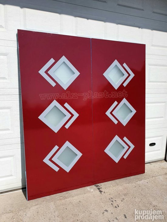 Dekorativni panel za aluminijumska vrata