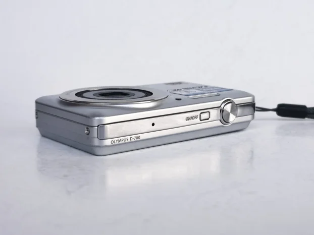 Olympus D-700 - KupujemProdajem