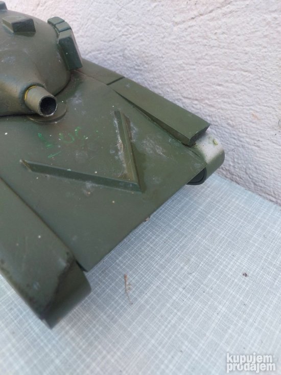 Tenk m64