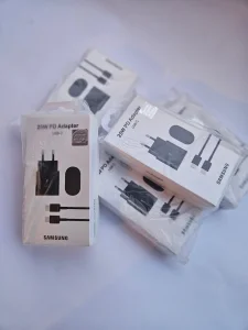 Samsung punjac za S22 S23 S24 S25 / Plus / Ultra telefone