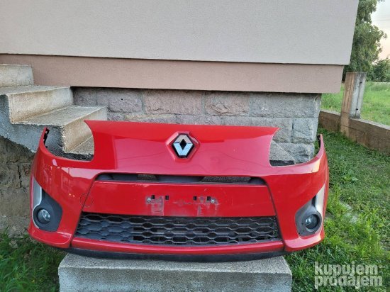 Reno twingo prednji branik farovi krila