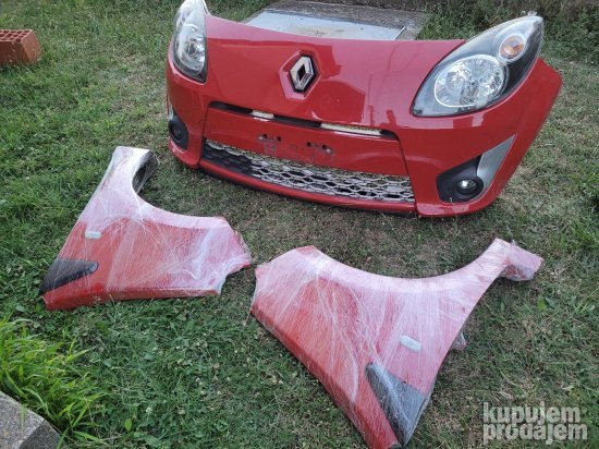 Reno twingo prednji branik farovi krila