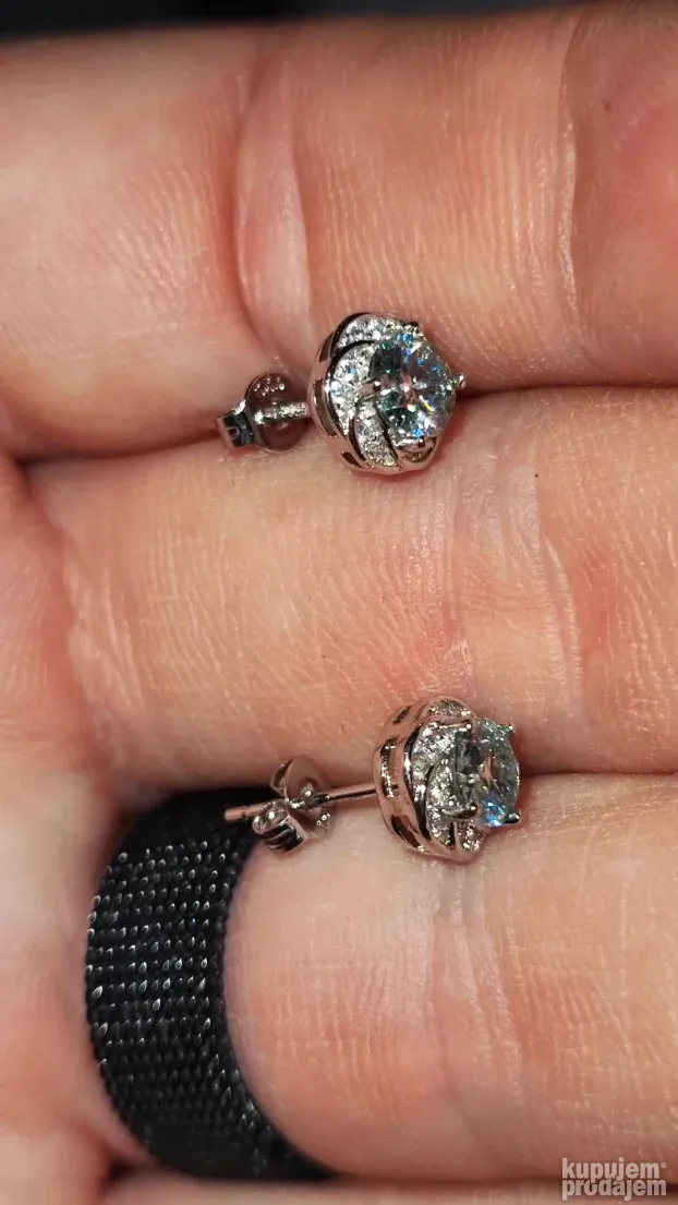 TOP 6 S925 mindjuse Mojsanit Dijamanti 0,5CT - 5mm X 2
