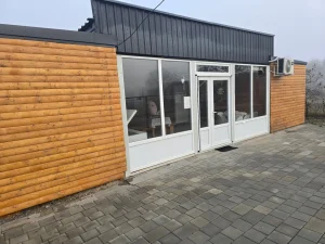 Izdajem nameštenHostel za radnike 36 Mesta Odžaci