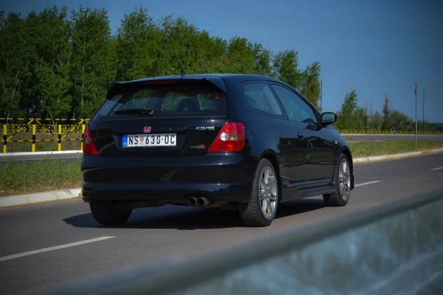 Uslužno fotografisanje automobila