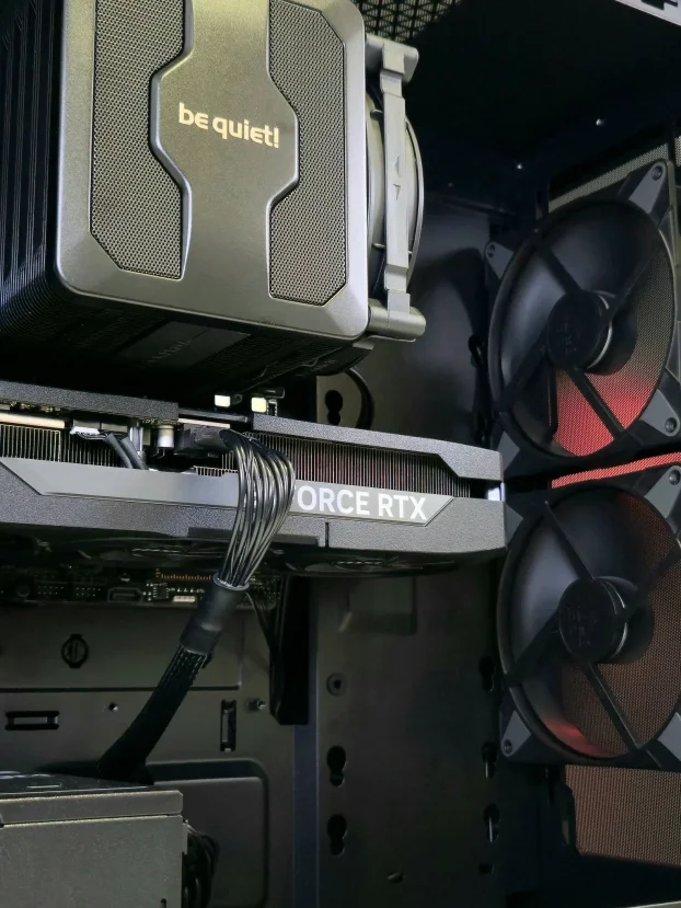 Ryzen 7800X3D RTX 5070TI B650 64GB 3TB - SM095PC