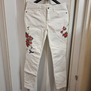 Pantalone Rainbow by Bonprix veličina 38 - kao nove