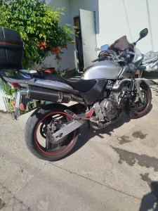 Honda hornet 600s