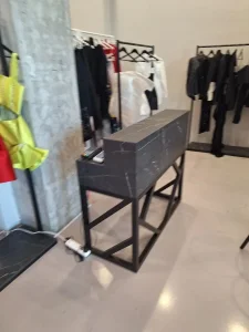 Pult za Butik Izrada po meri