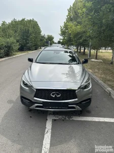 Infiniti QX30